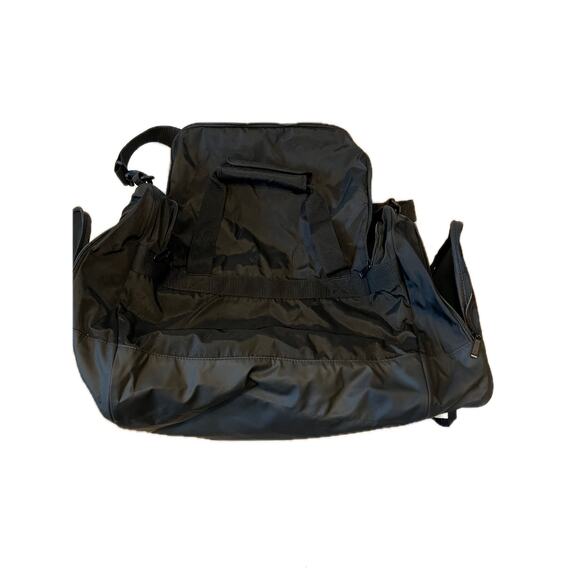 Adidas Defender Medium 20"x12"x10" Black Duffel Gym Bag - Picture 4 of 6